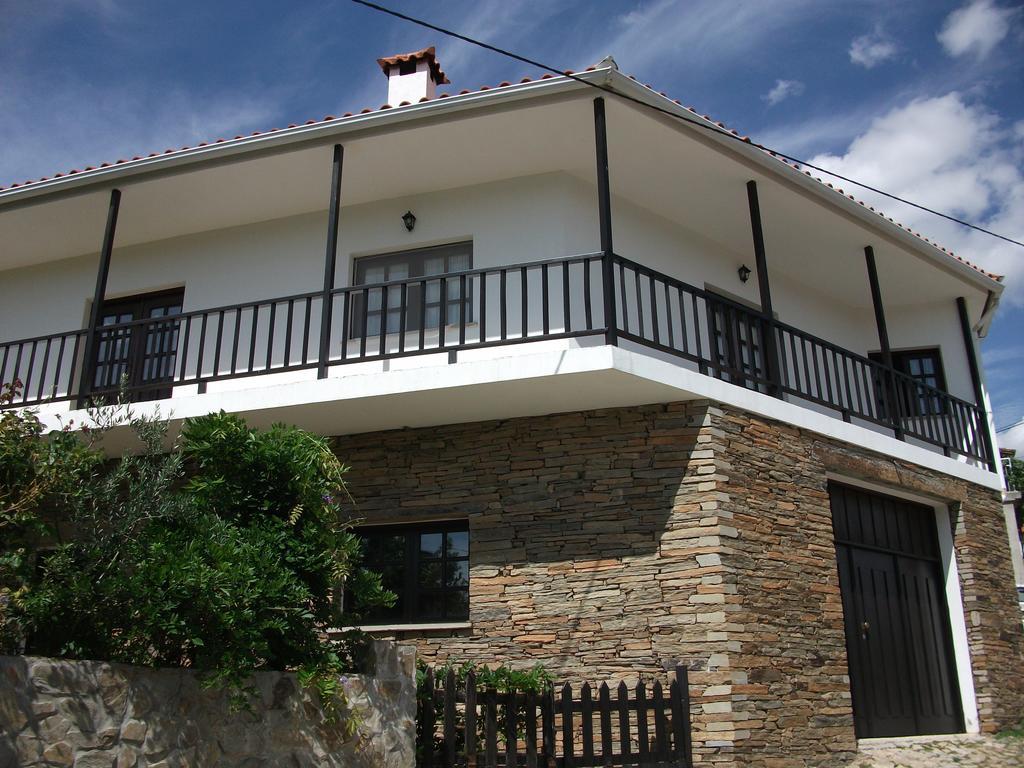 Villa Casa Oliveiras Do Douro Sobreira Exterior foto